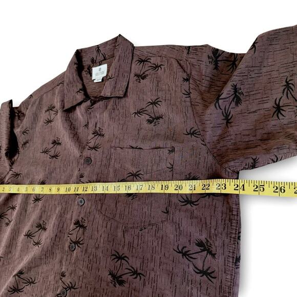 SOLITUDE Short Sleeves Button Up Hawaiian Shirt Relax Fit Size M Brown Palm Tree - Picture 10 of 12